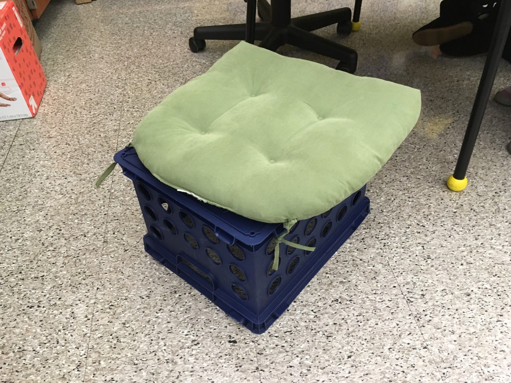 Using crates for flexible seating 