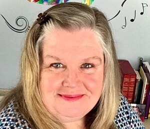 donna swift headshot